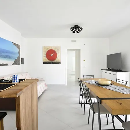 Prato Al Mare Apartment *
